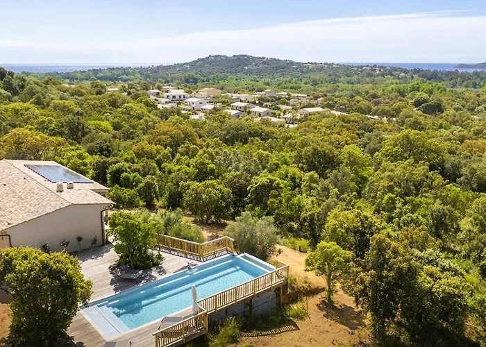 Gaia, 6 Pers, Piscine Chauffee, 3 Min סנט-לוסידה פורטו-וקיו