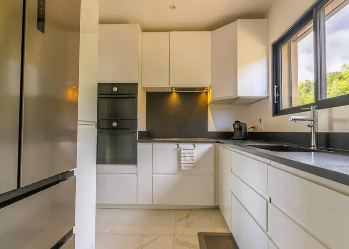 Gaïa, 6 Pers, Piscine Chauffée, 3 Min * Sainte-Lucie de Porto-Vecchio